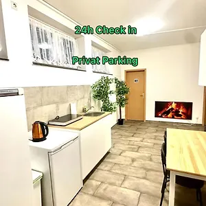  Apartment Schoene Mit Eigene Parking Netflix Youtube